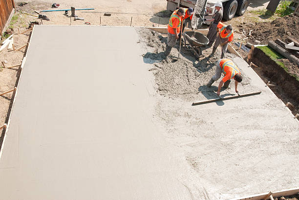Best Custom Concrete Contractor  in Mission Viejo, CA